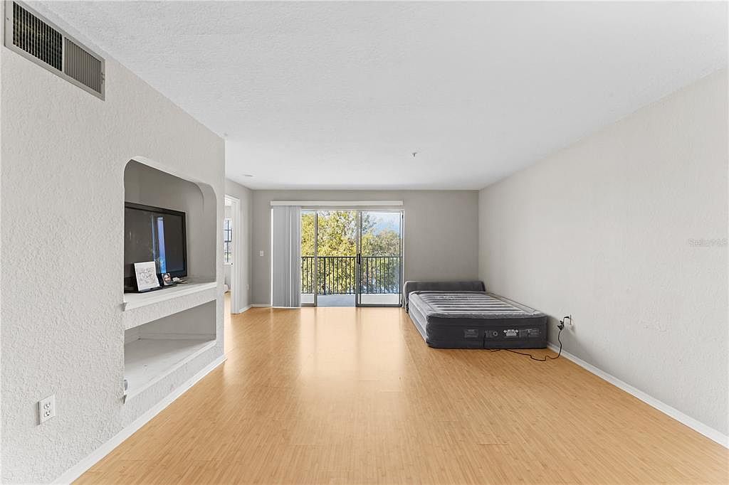 13929 Fairway Island Dr APT 825 Orlando, FL 32837 | Condominium