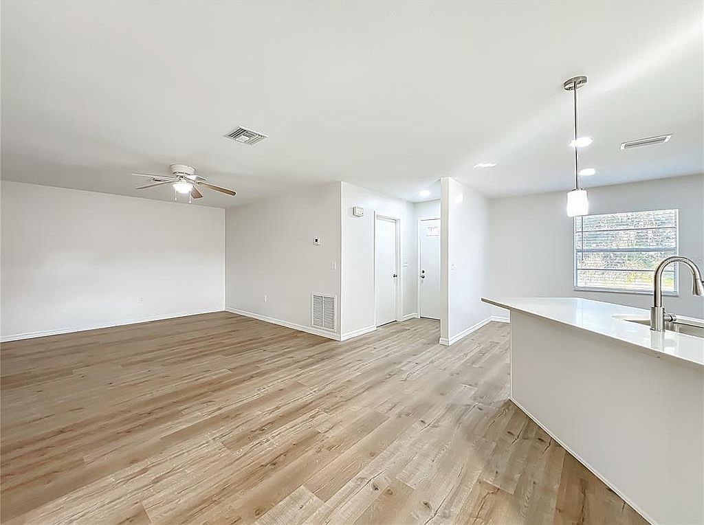 201 Fern Ct Leesburg, FL 34748  | Multi Family