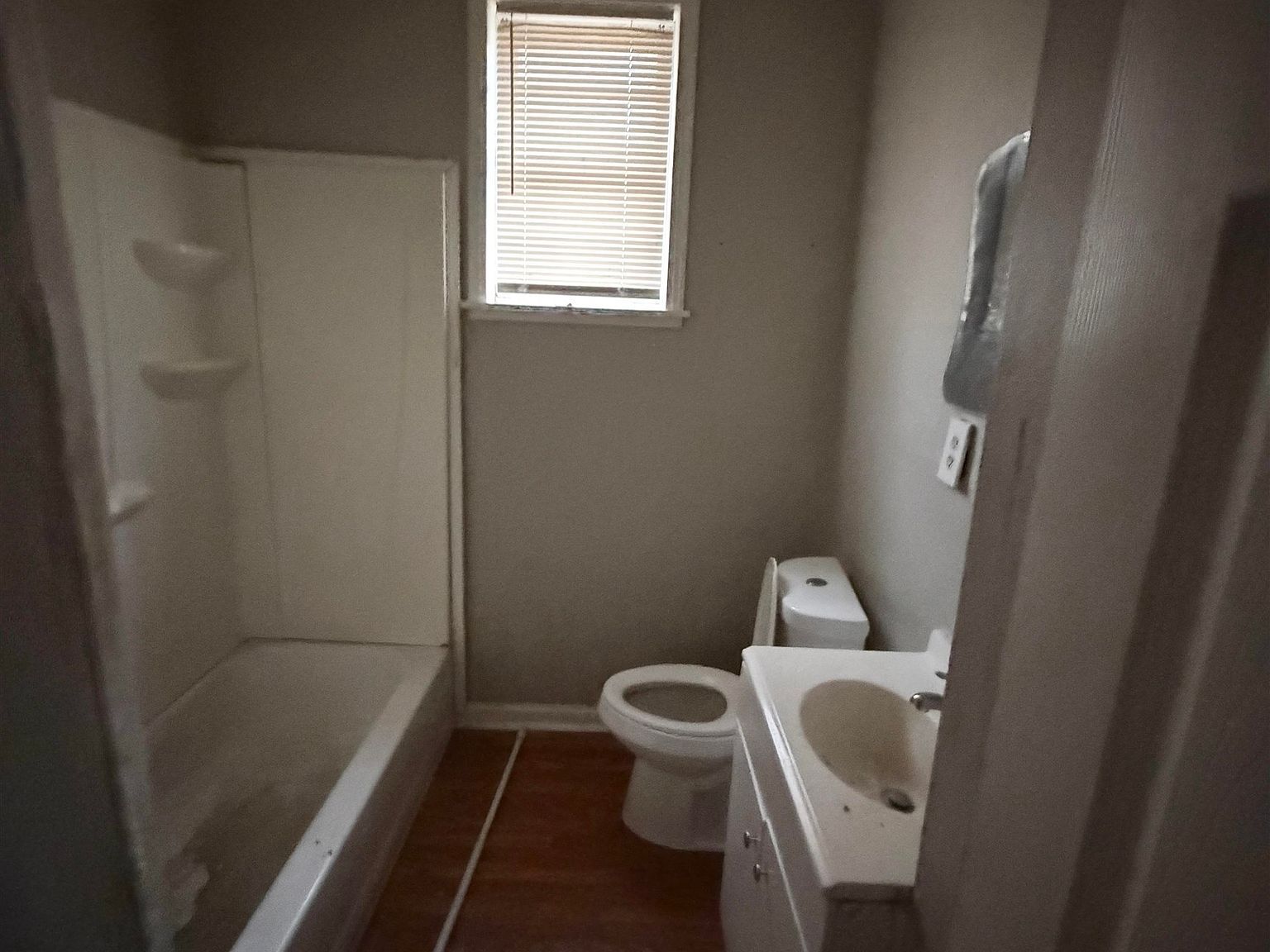 278 Hewlett Rd Memphis, TN 38109  | Single Family