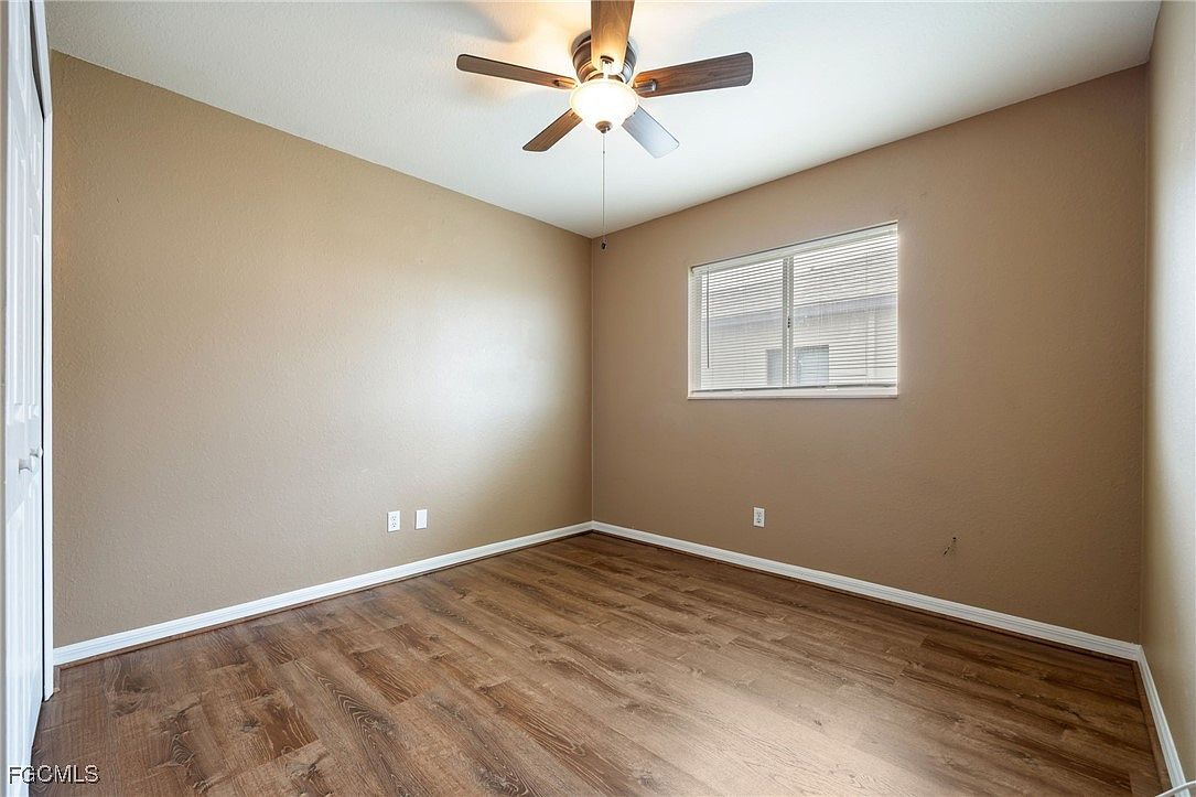 906 SW 11th Pl Cape Coral, FL 33991  | Single Family