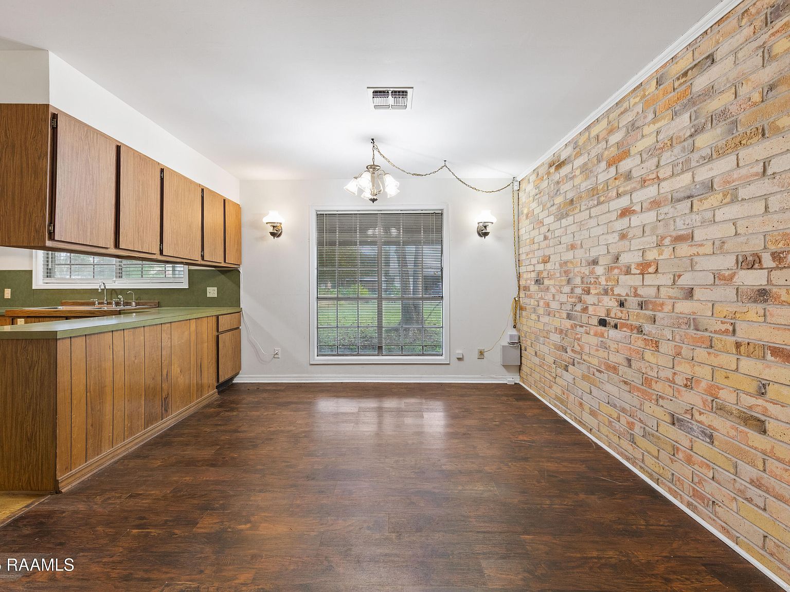 135 Oak Dr Saint Martinville, LA 70582 | Single Family