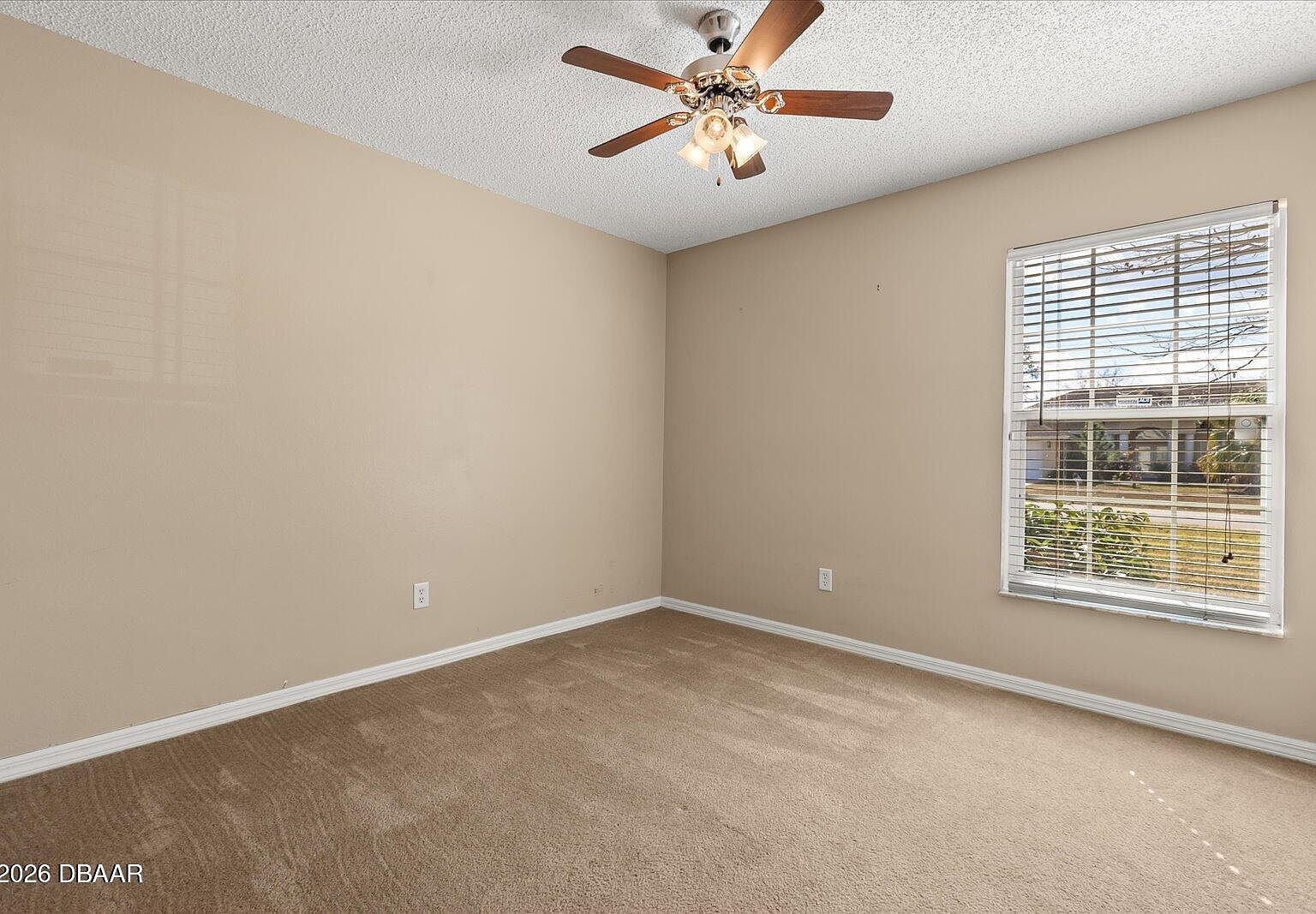 33 Bannerwood Ln Palm Coast, FL 32137  | Single Family