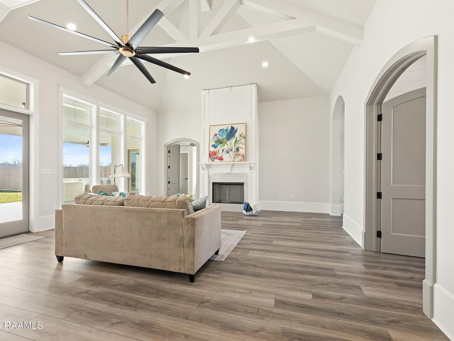 109 Trailing Oaks Dr Youngsville, LA 70592 | Single Family