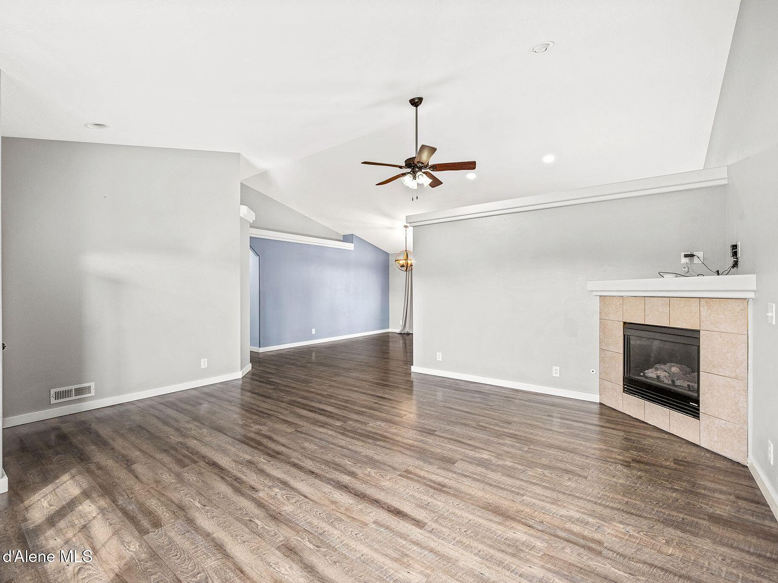 8964 N Handler Dr Hayden Lake, ID 83835  | Single Family