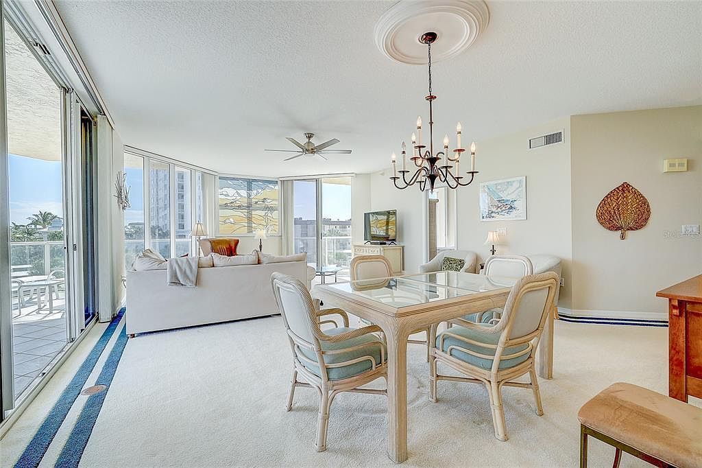 1800 Benjamin Franklin Dr APT A202 Sarasota, FL 34236  | Condominium