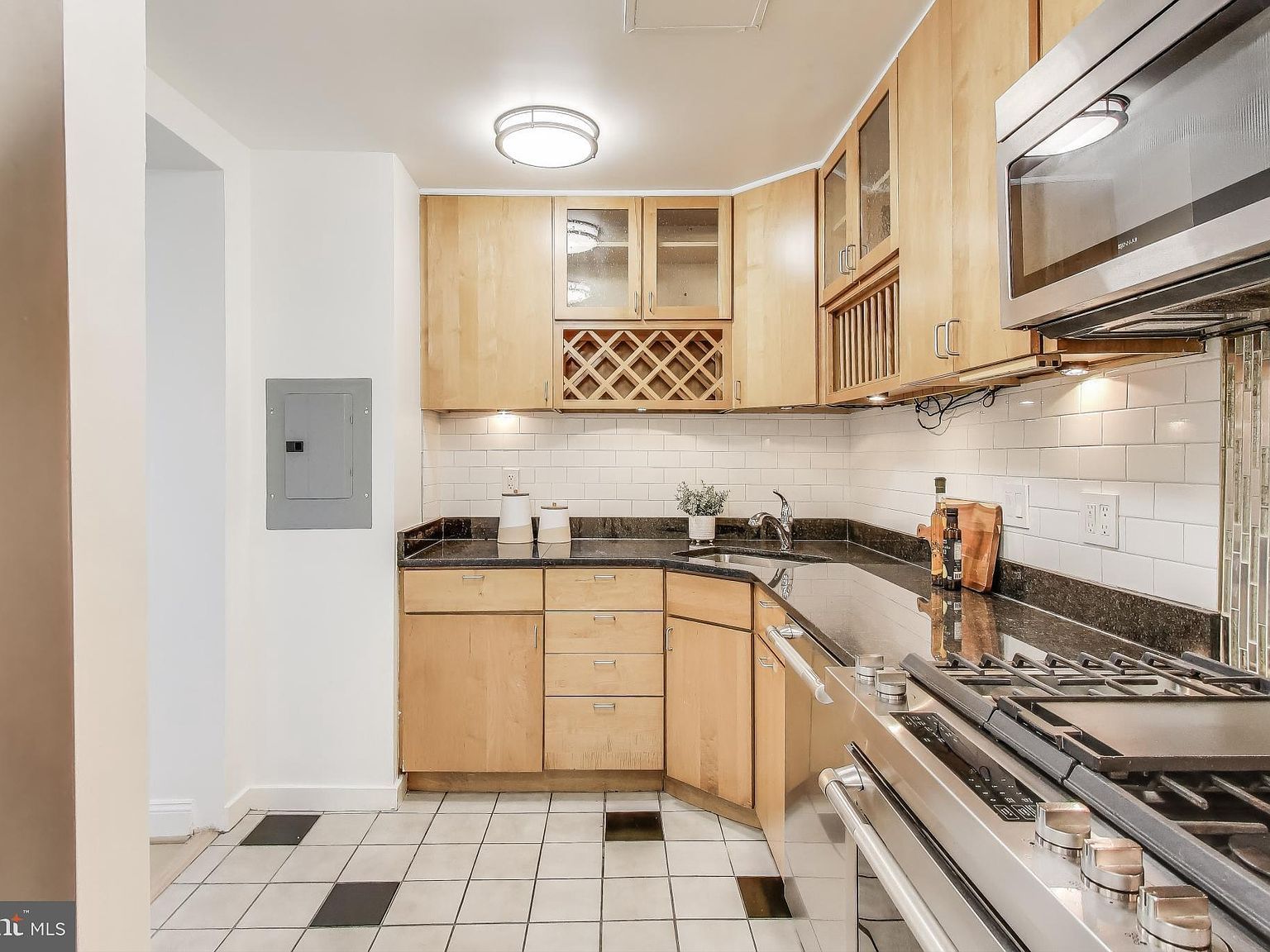 490 M St SW APT W802 Washington, DC 20024  | Condominium