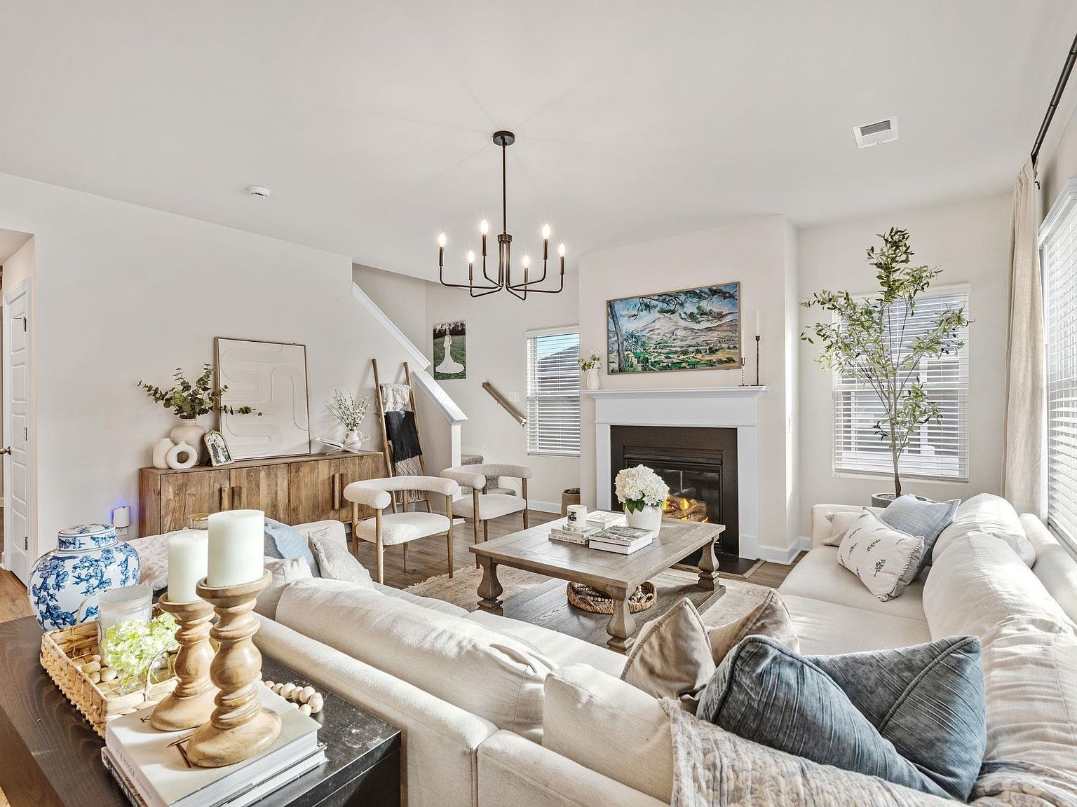 809 Elgon Walk Dr Fountain Inn, SC 29644  | Single Family