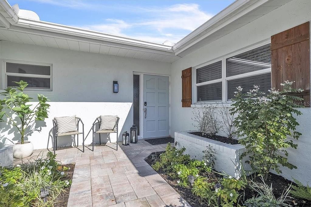 6723 Avenue C Sarasota, FL 34231  | Single Family