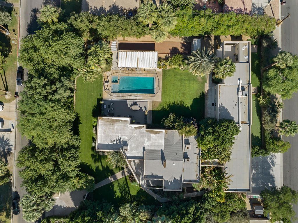 46370 Cameo Palms Dr La Quinta, CA 92253  | Single Family