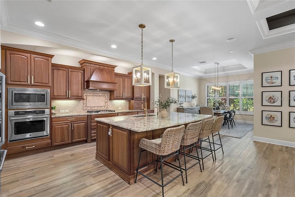 7628 Haddington Cv Bradenton, FL 34202  | Single Family