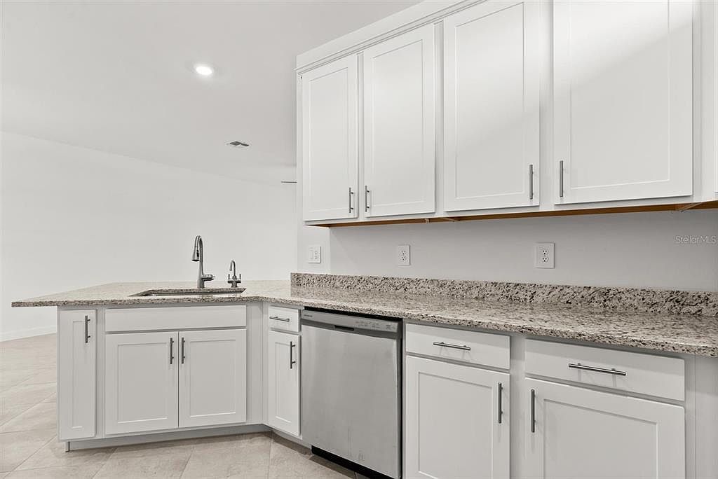 15304 Sunny Day Dr Bradenton, FL 34211  | Single Family