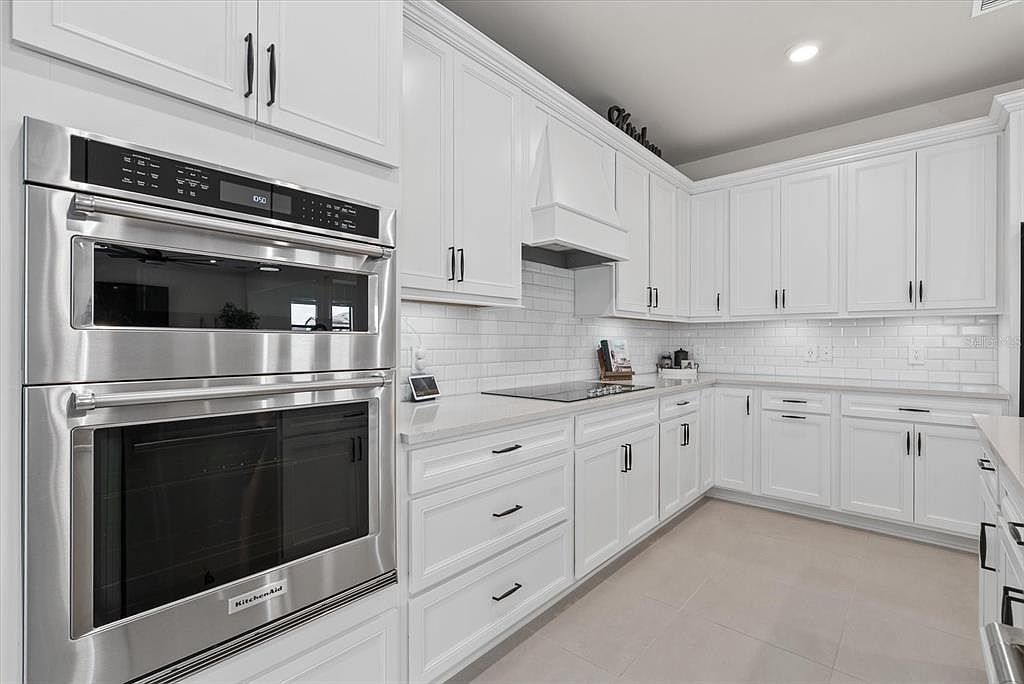 5876 Silverside Pine Ct Lakewood Ranch, FL 34211  | Single Family