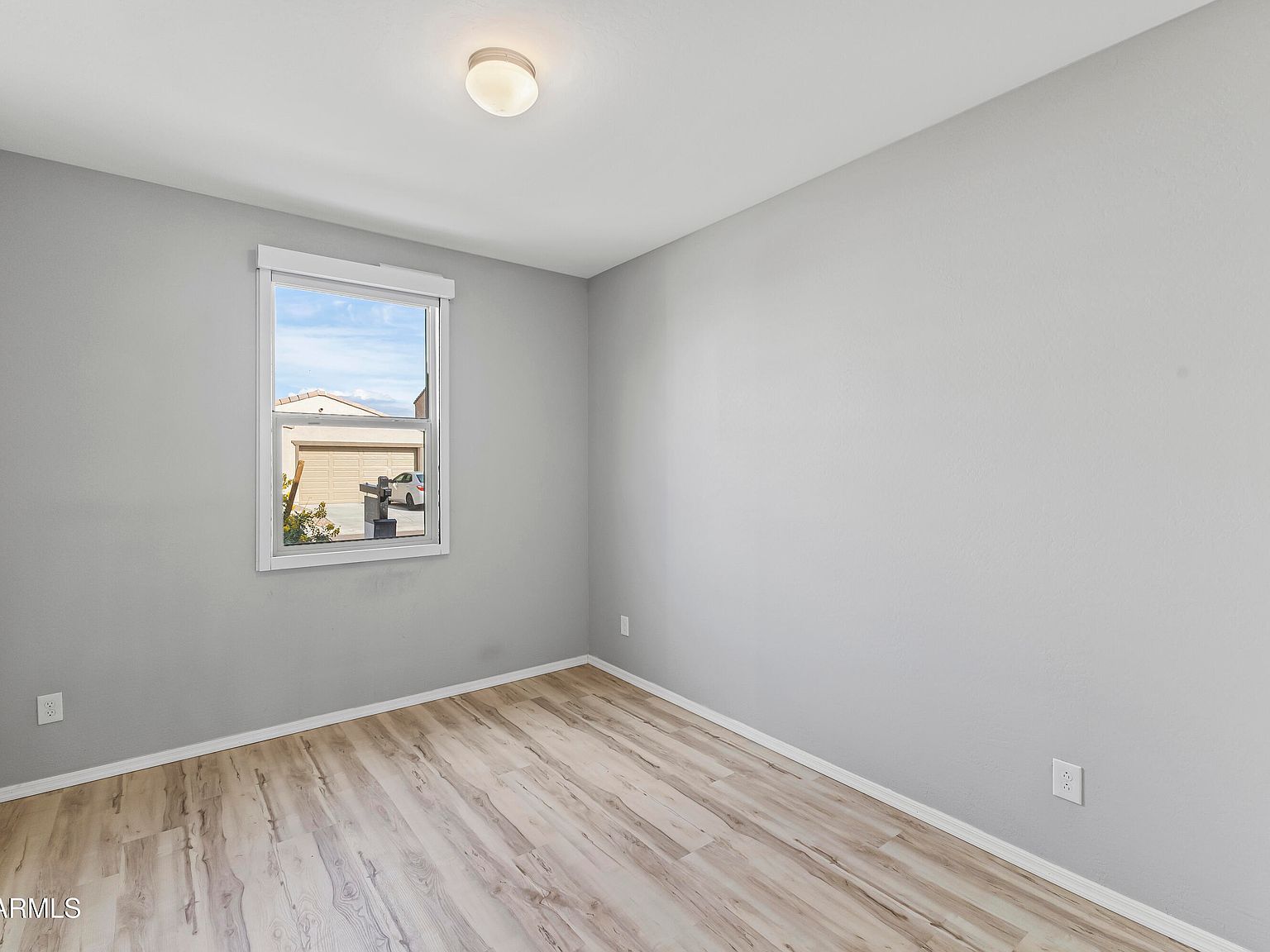 613 E Elm Ln Avondale, AZ 85323  | Single Family