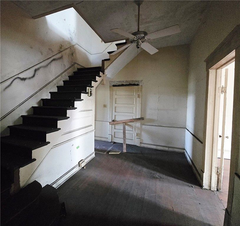 152 Grace St Greenwood, SC 29649  | Single Family