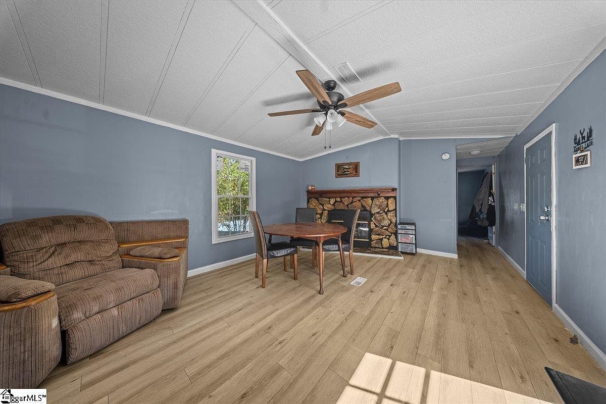 1660 Kilgore Bridge Rd Woodruff, SC 29388 | New build