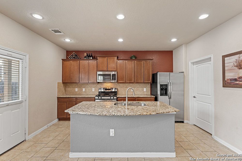 11538 Pelican Pass San Antonio, TX 78221  | Single Family