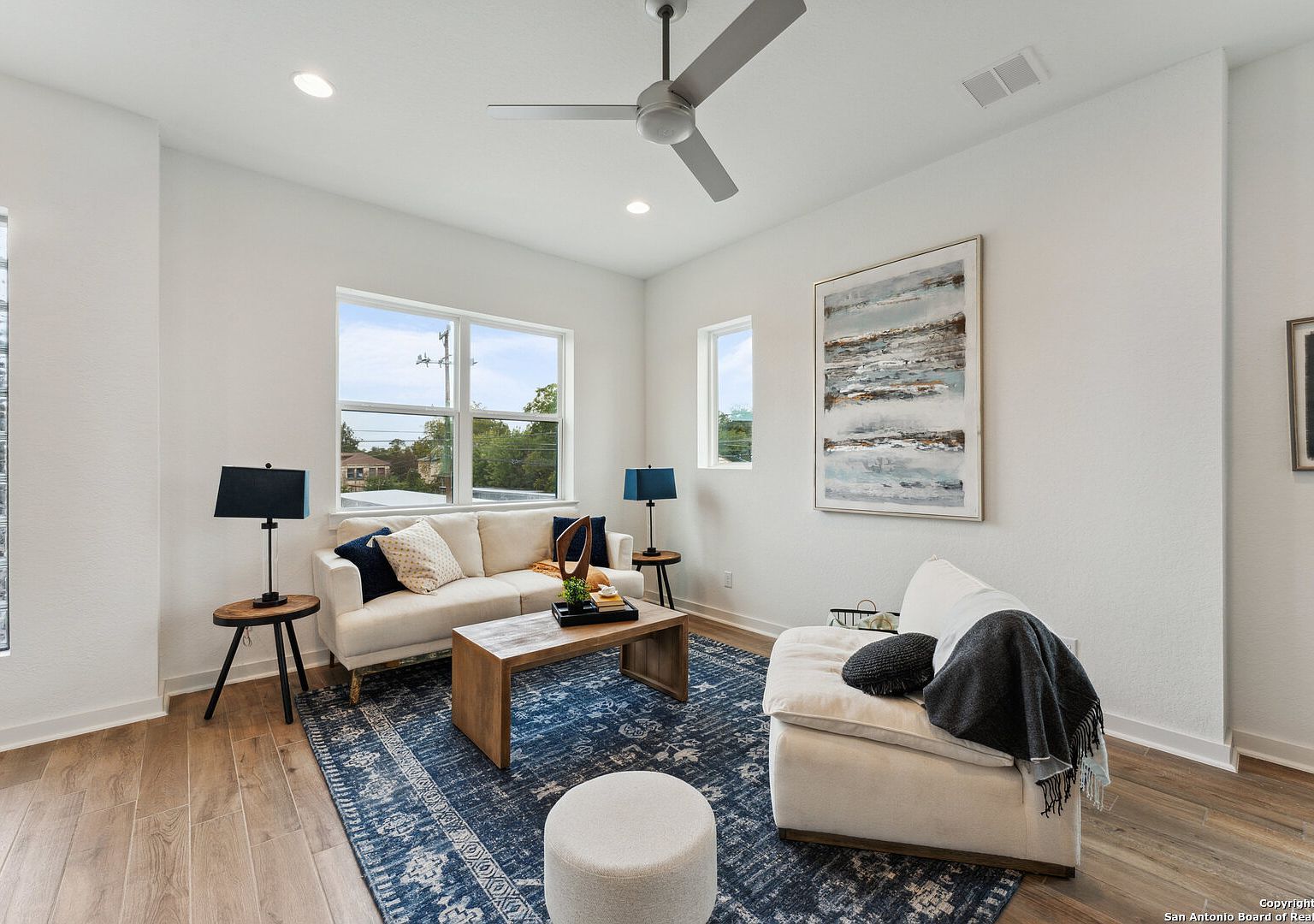 1735 W Gramercy Pl #302 San Antonio, TX 78201  | Condominium