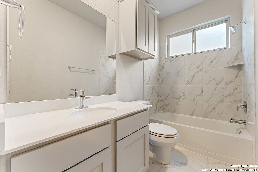 2614 Banditos Rdg San Antonio, TX 78245  | Single Family