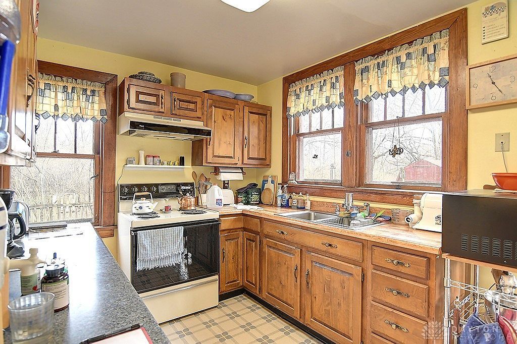 502 S Main St Englewood, OH 45322  | Single Family