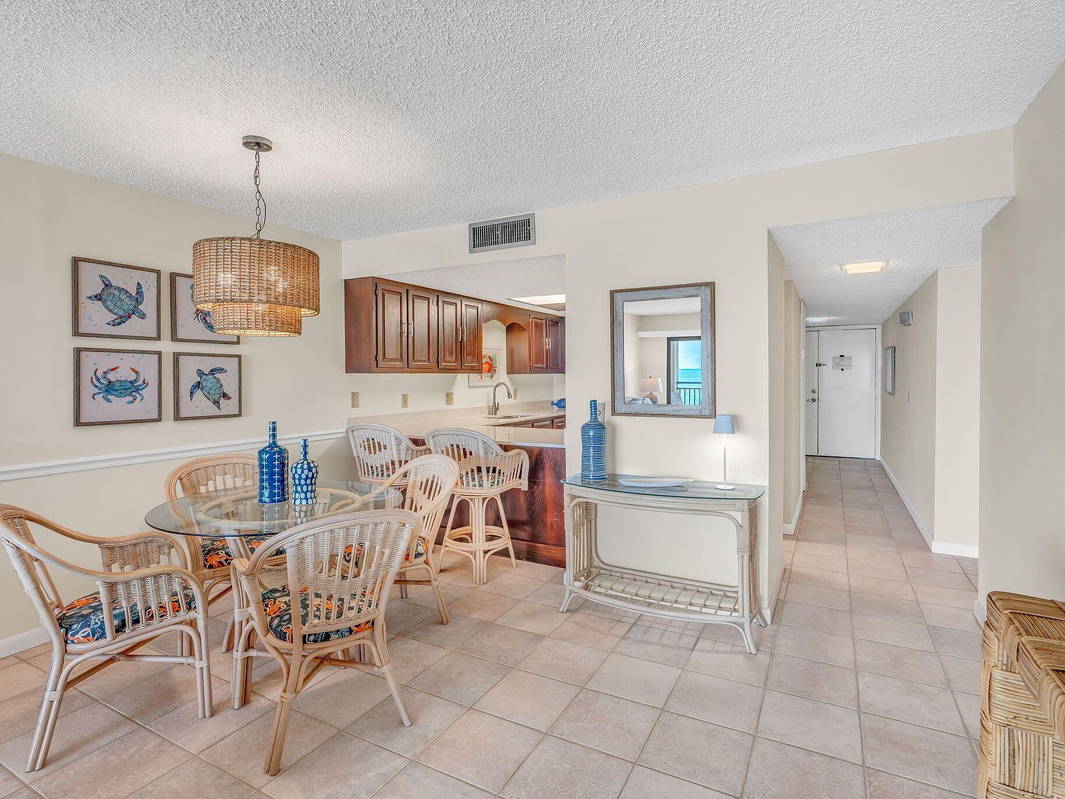 1001 W Ocean Dr #1204 Key Colony Beach, FL 33051  | Condominium