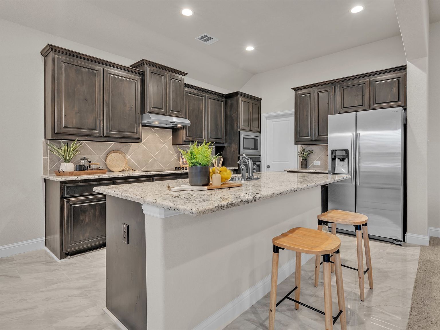 628 Waterford Way Joshua, TX 76058 | Single Family