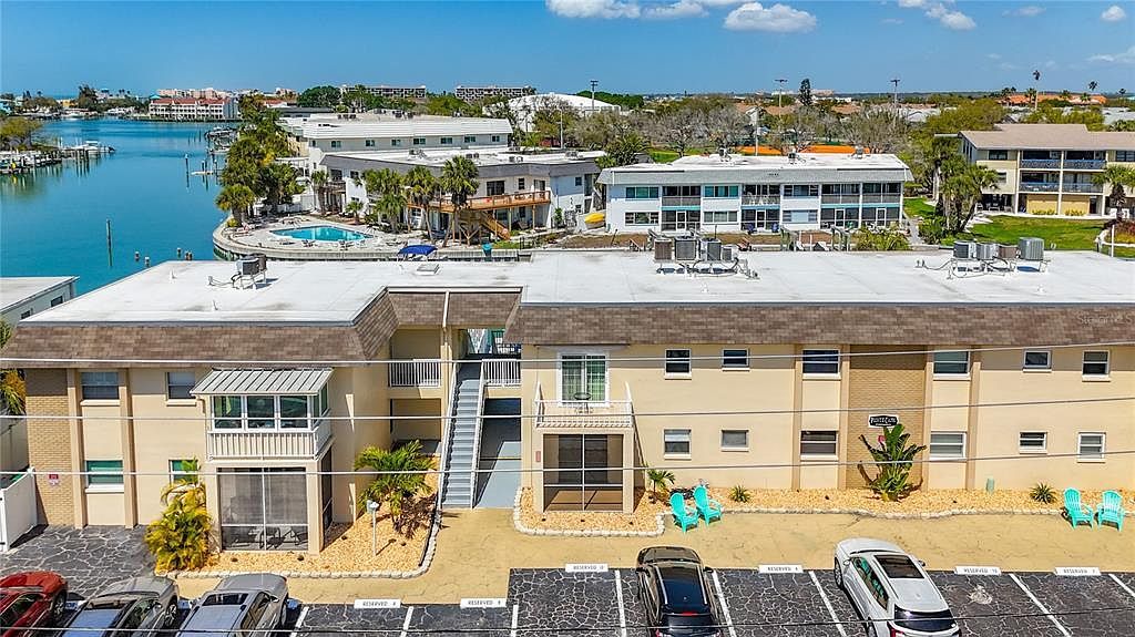184 117th Ave APT 2 Treasure Island, FL 33706  | Condominium