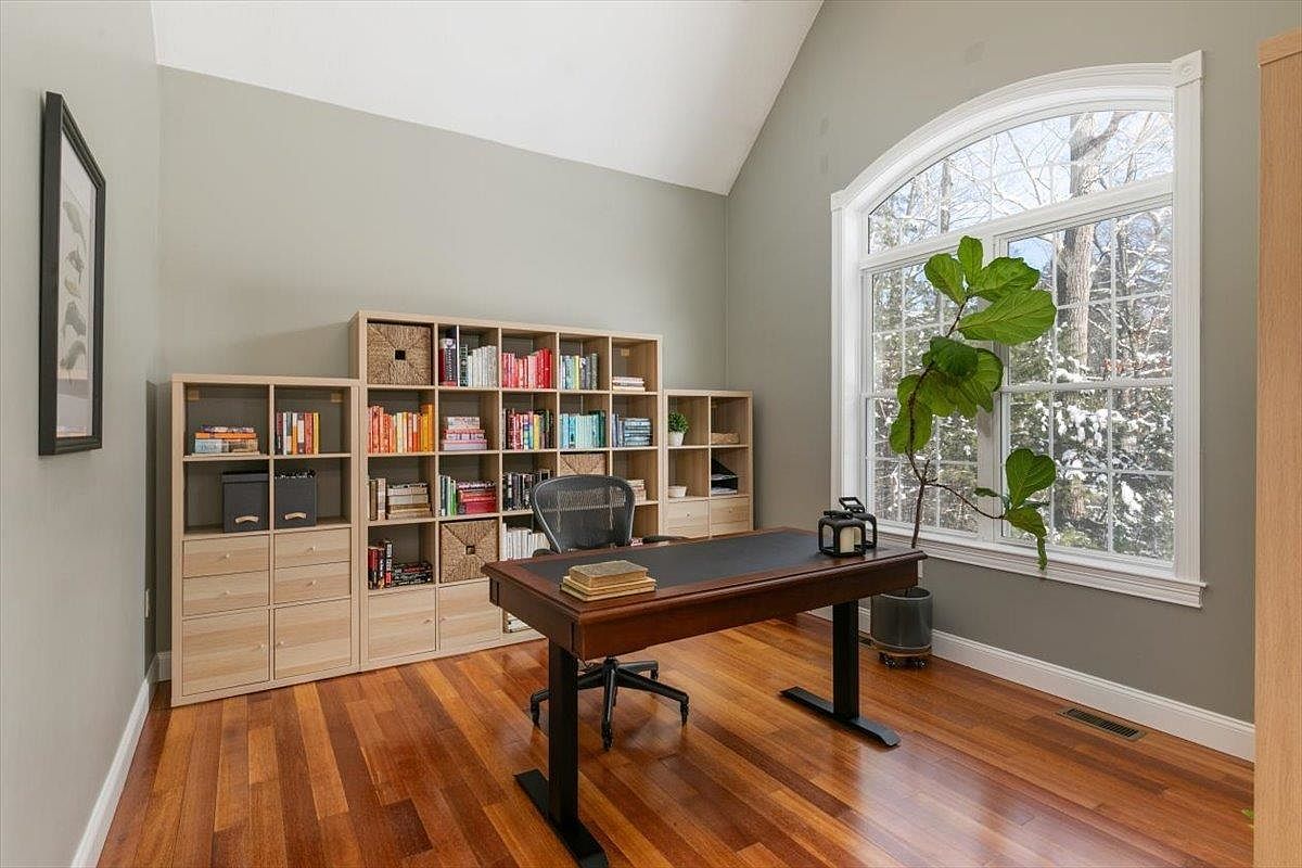 48 Marblehead Rd Windham, NH 03087  | Single Family