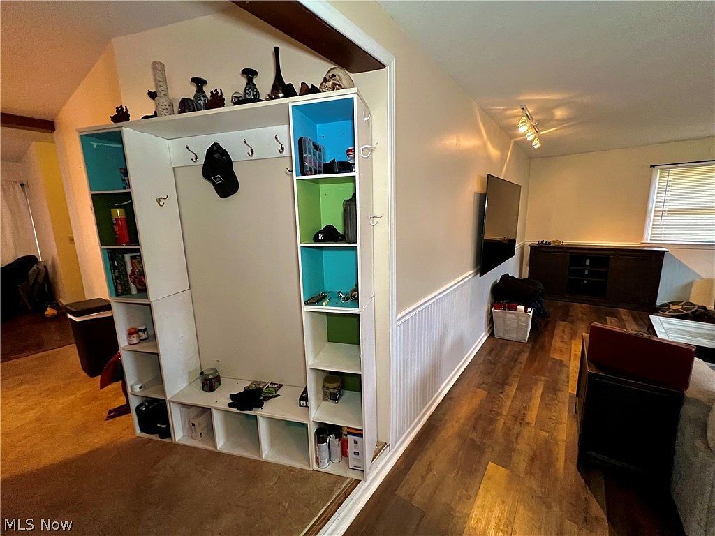 325 McKinley Ave NW Carrollton, OH 44615  | Single Family