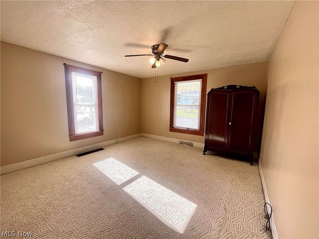 55500 National Rd Bridgeport, OH 43912  | Single Family