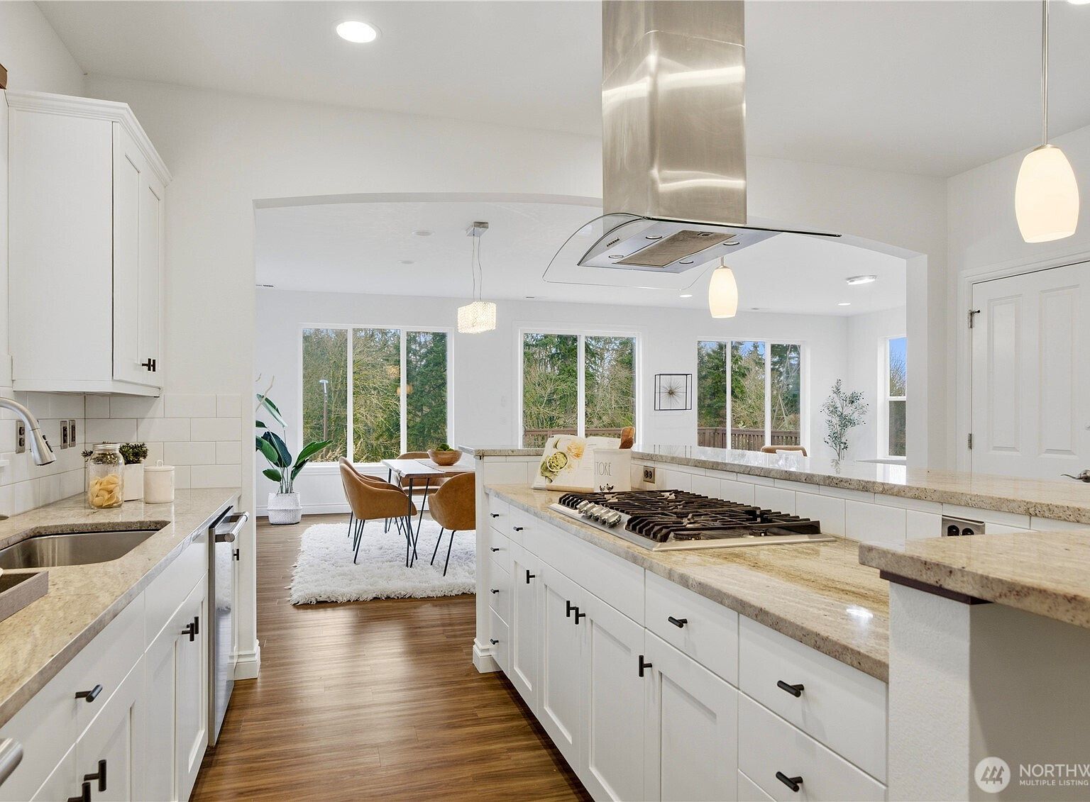 12421 NE 153rd Pl Woodinville, WA 98072  | Single Family