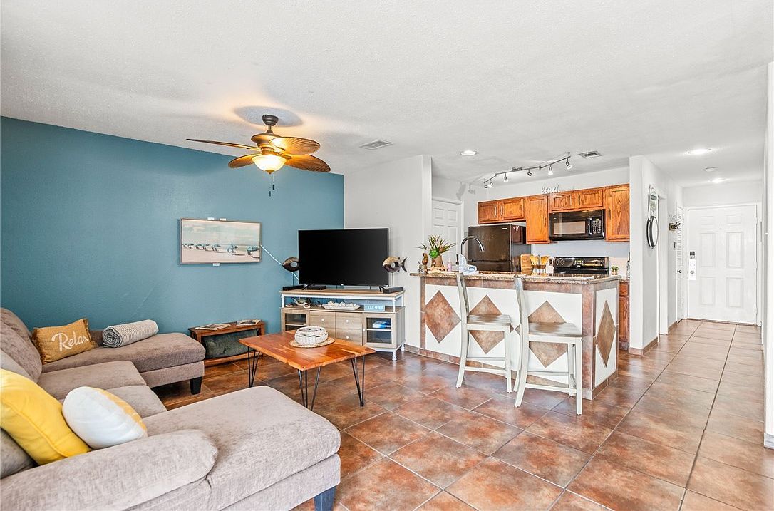 14434 E Cabana St APT 117 Corpus Christi, TX 78418  | Condominium