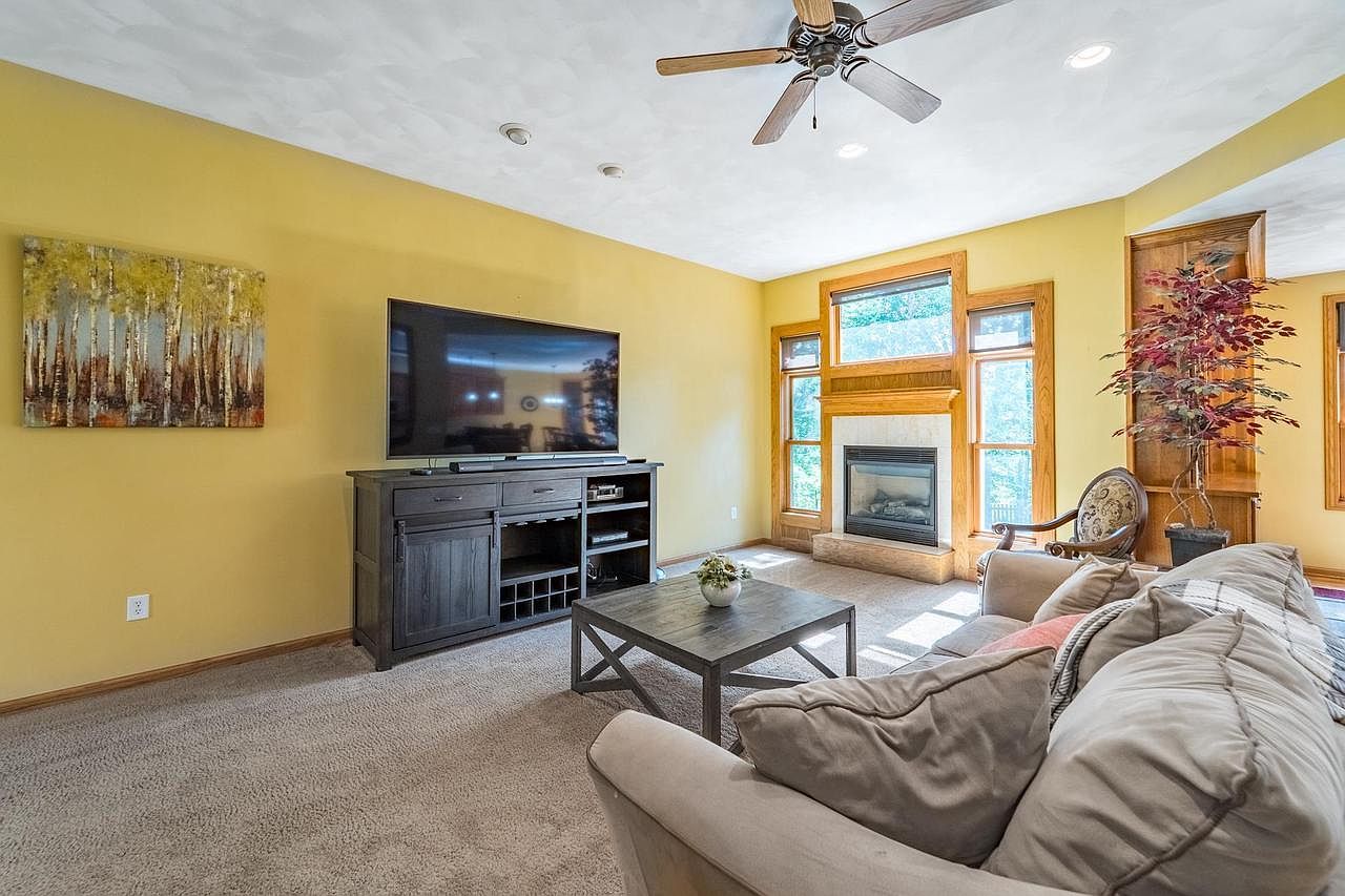 316 Independence Ln Wausau, WI 54403  | Single Family