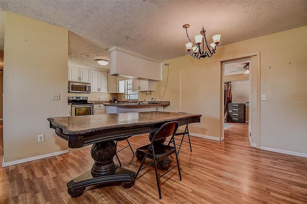 11425 Sun Rd Dade City, FL 33525  | Single Family