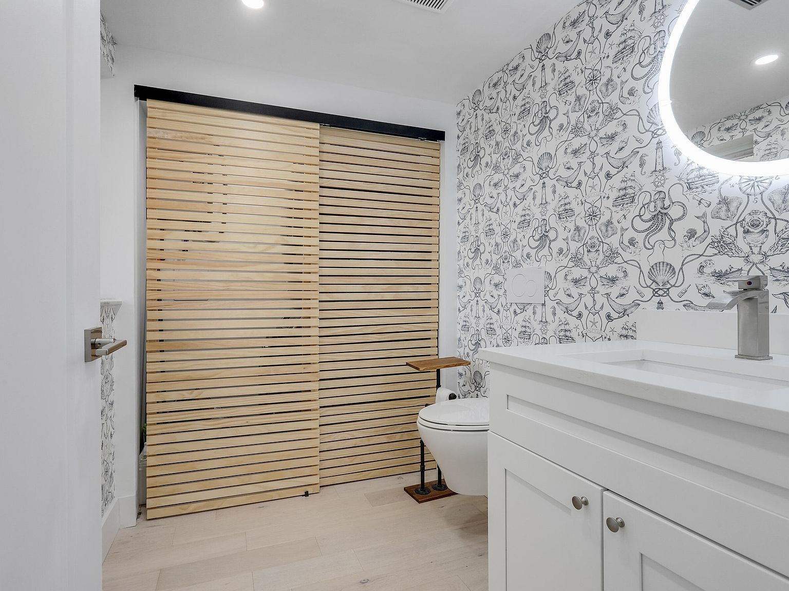 4651 NE Ocean Blvd APT 31 Jensen Beach, FL 34957  | Condominium