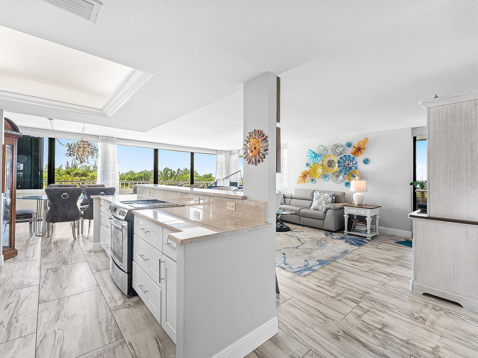 5280 N Ocean Dr APT 1E Riviera Beach, FL 33404 | Condominium