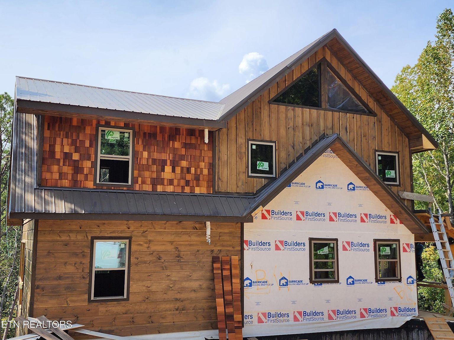 2733 Dogwood Loop Dr Sevierville, TN 37876  | Single Family