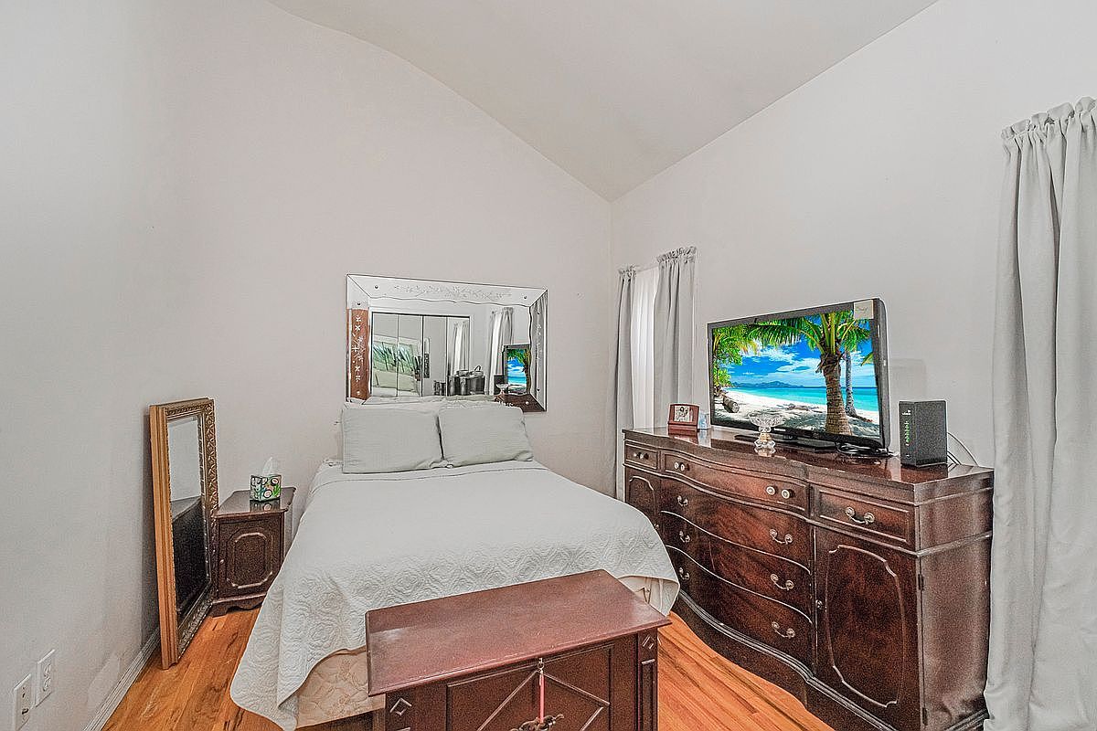 2811 Haring St Brooklyn, NY 11235  | Multi Family