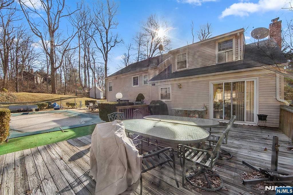 224 Us Highway 206 N Chester, NJ 07930  | Single Family