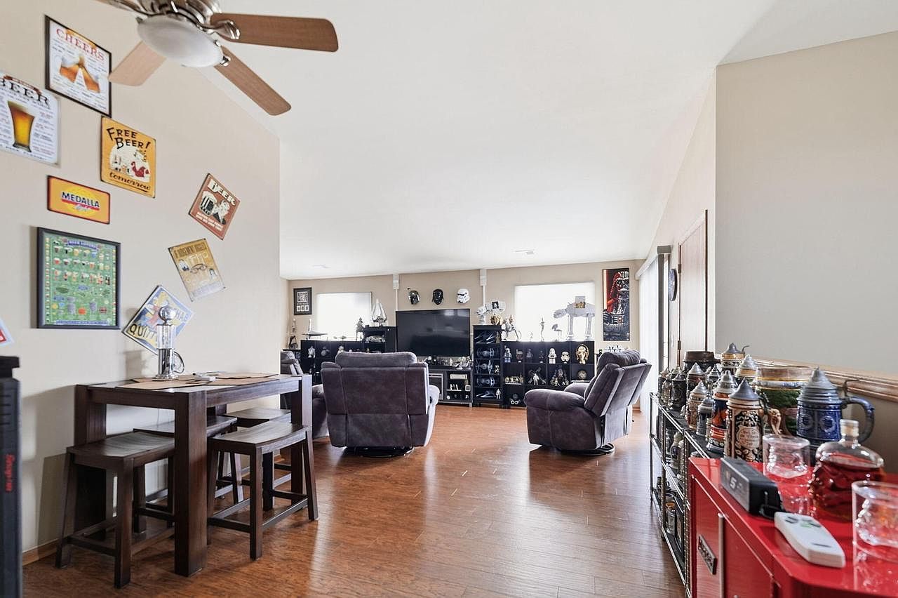 3307 85th St Unit E Kenosha, WI 53142  | Condominium