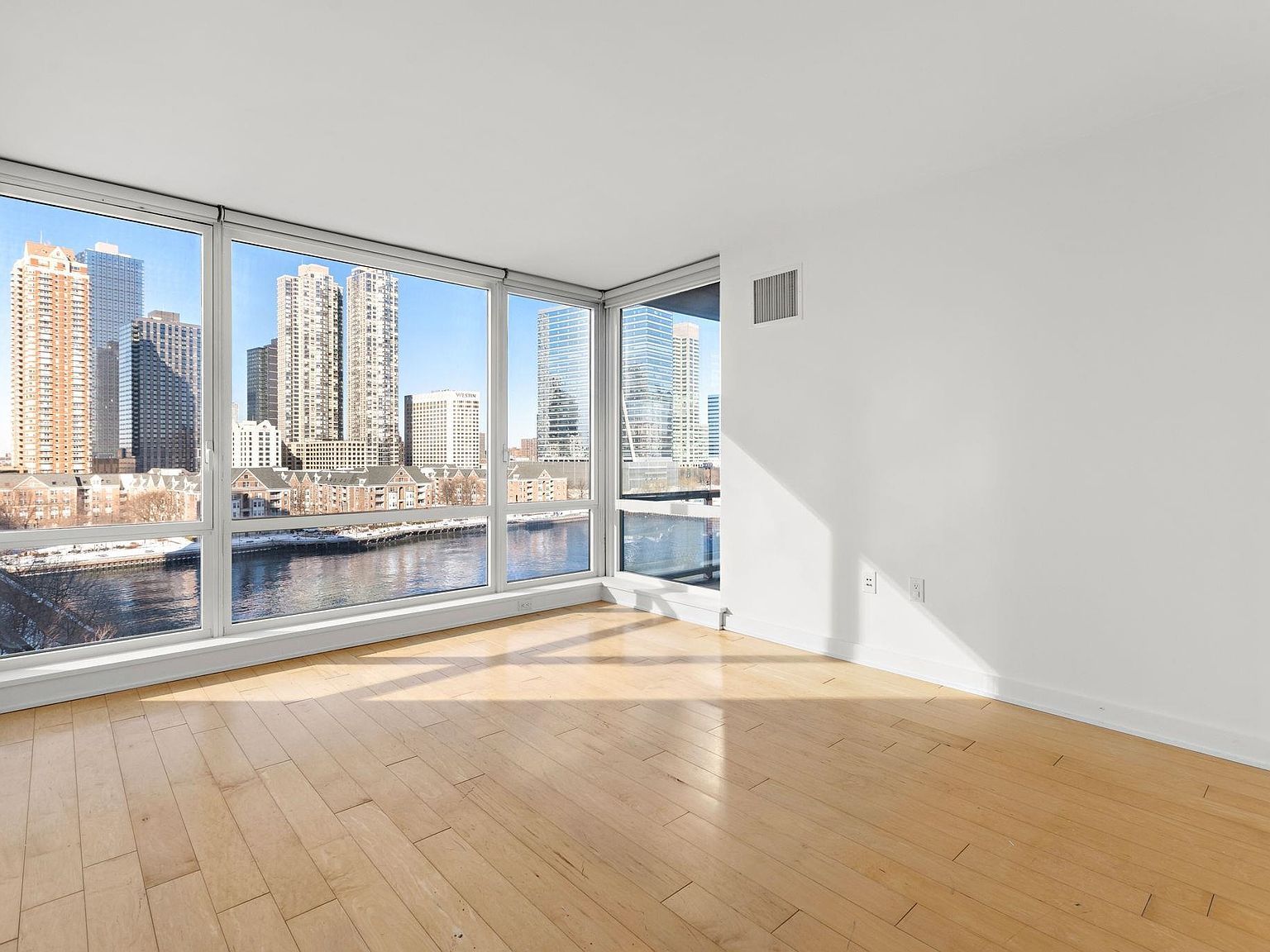 2 2nd St APT 801 Jersey City, NJ 07302  | Condominium