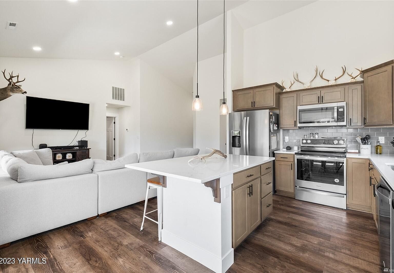 Nka Sw Crescent Ave #116 Sunnyside, WA 98944 | Single Family