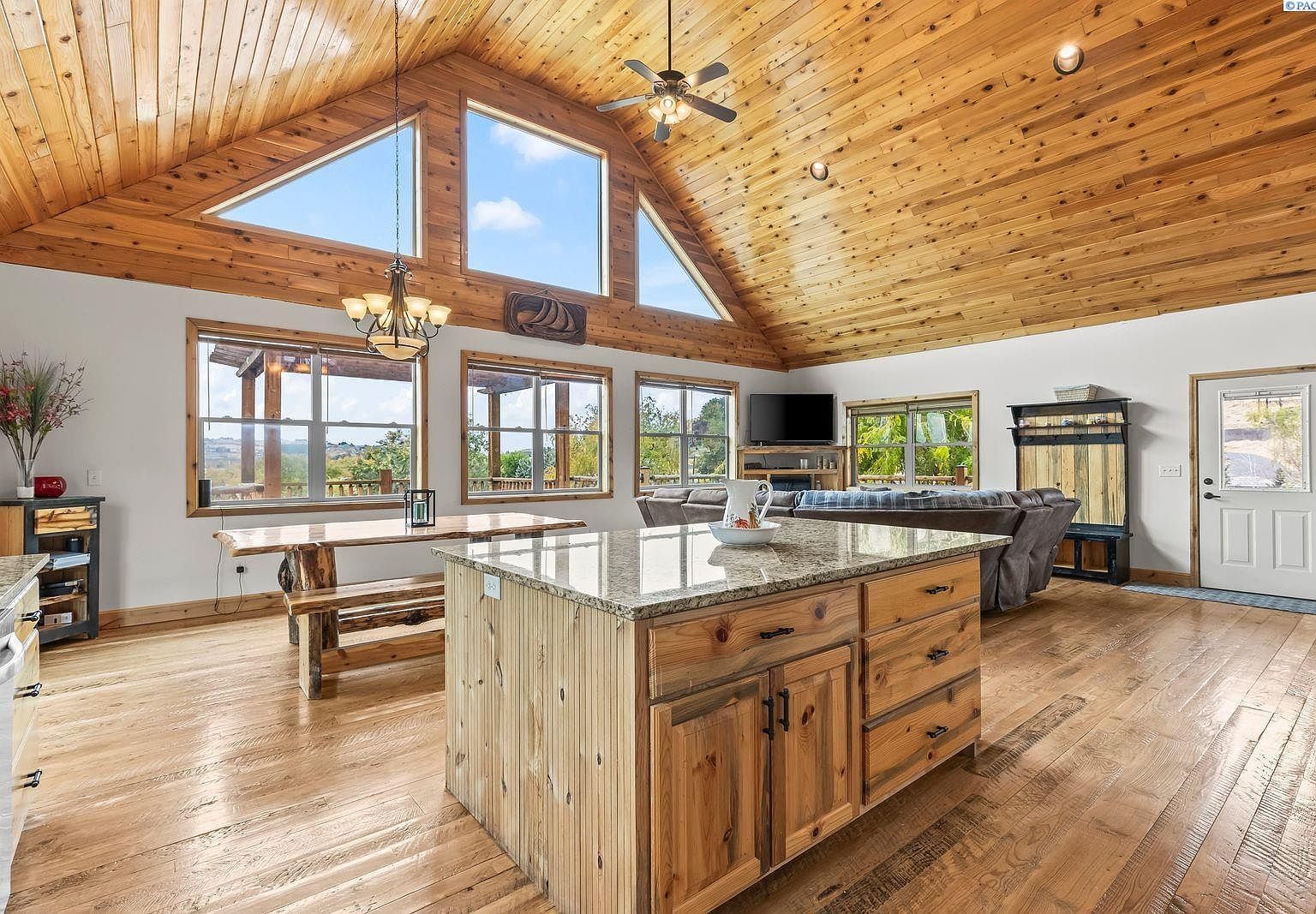 233 Tibbling Rd Selah, WA 98942 | Single Family