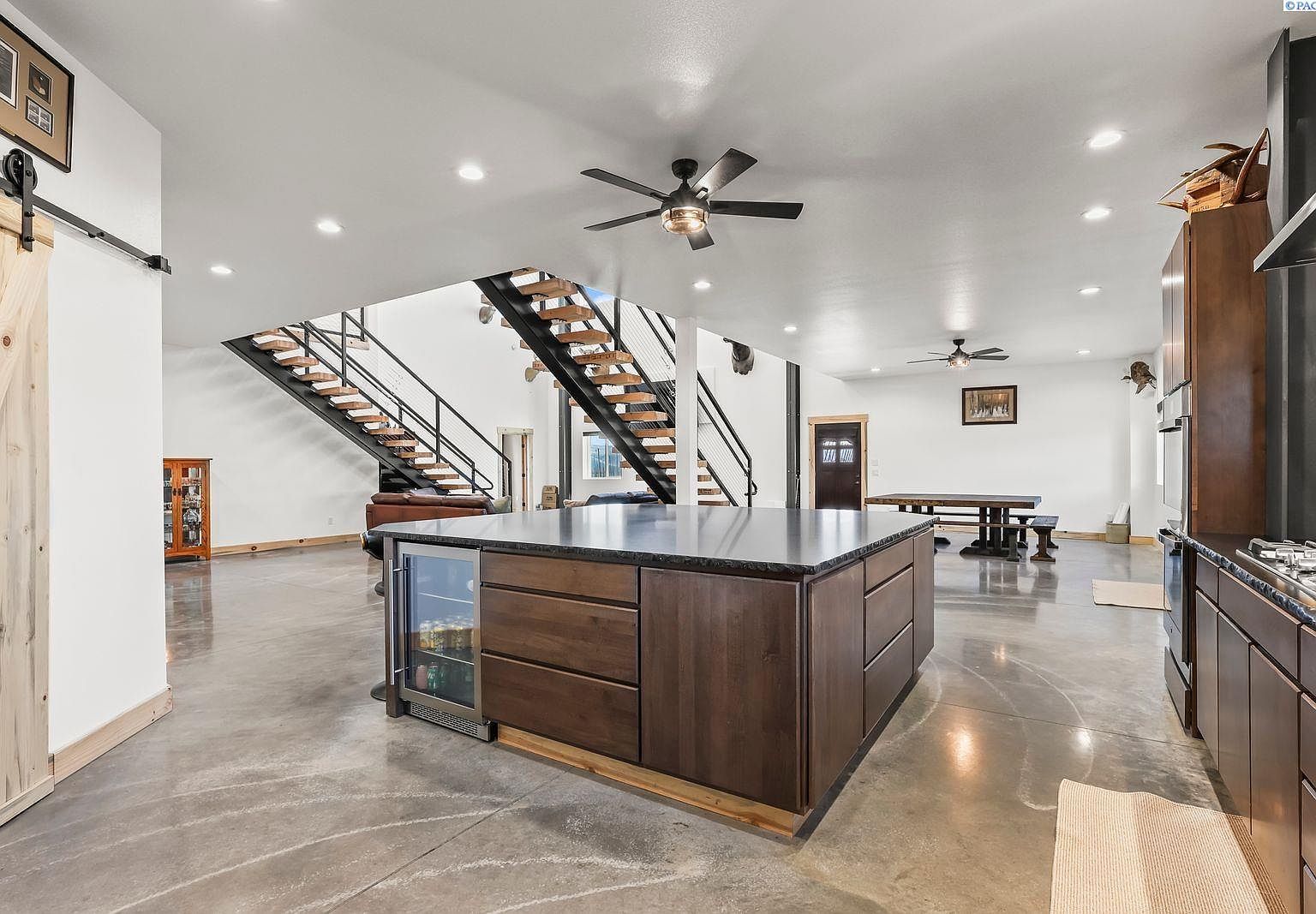 190 Gopher Rd Selah, WA 98942  | Single Family