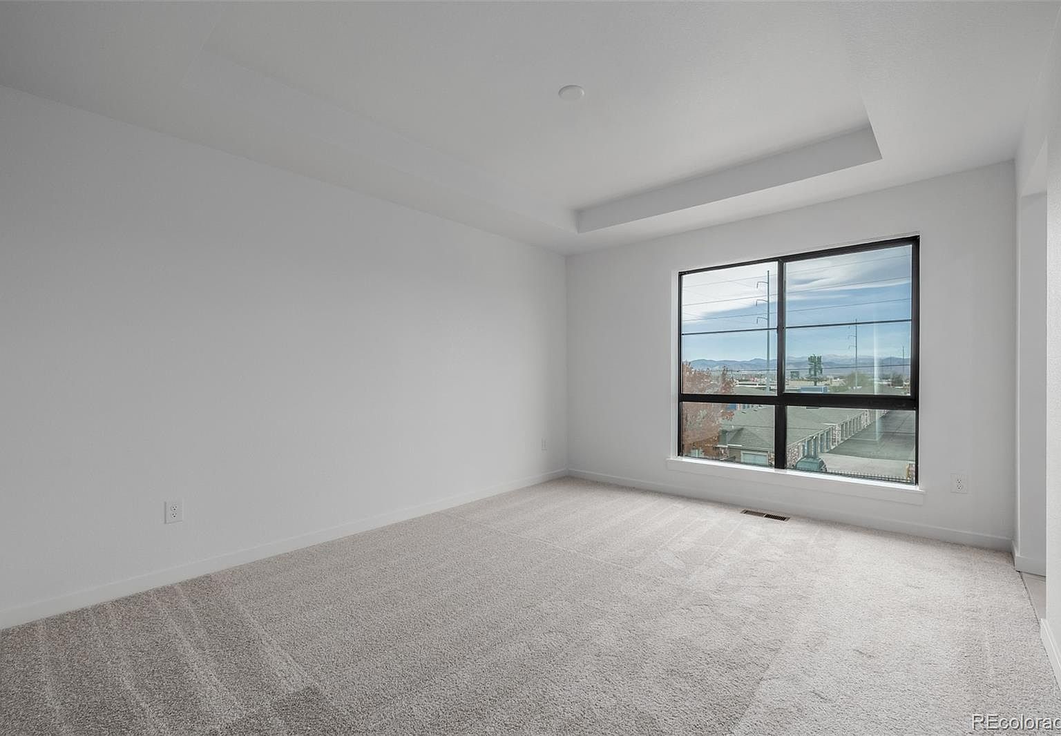 2076 S Holly St UNIT 2 Denver, CO 80222  | New build