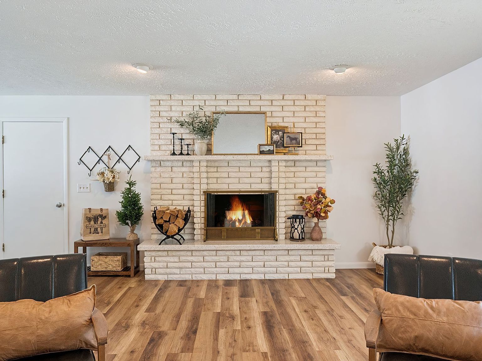 2311 E Snow Mountain Dr Sandy, UT 84093  | Single Family