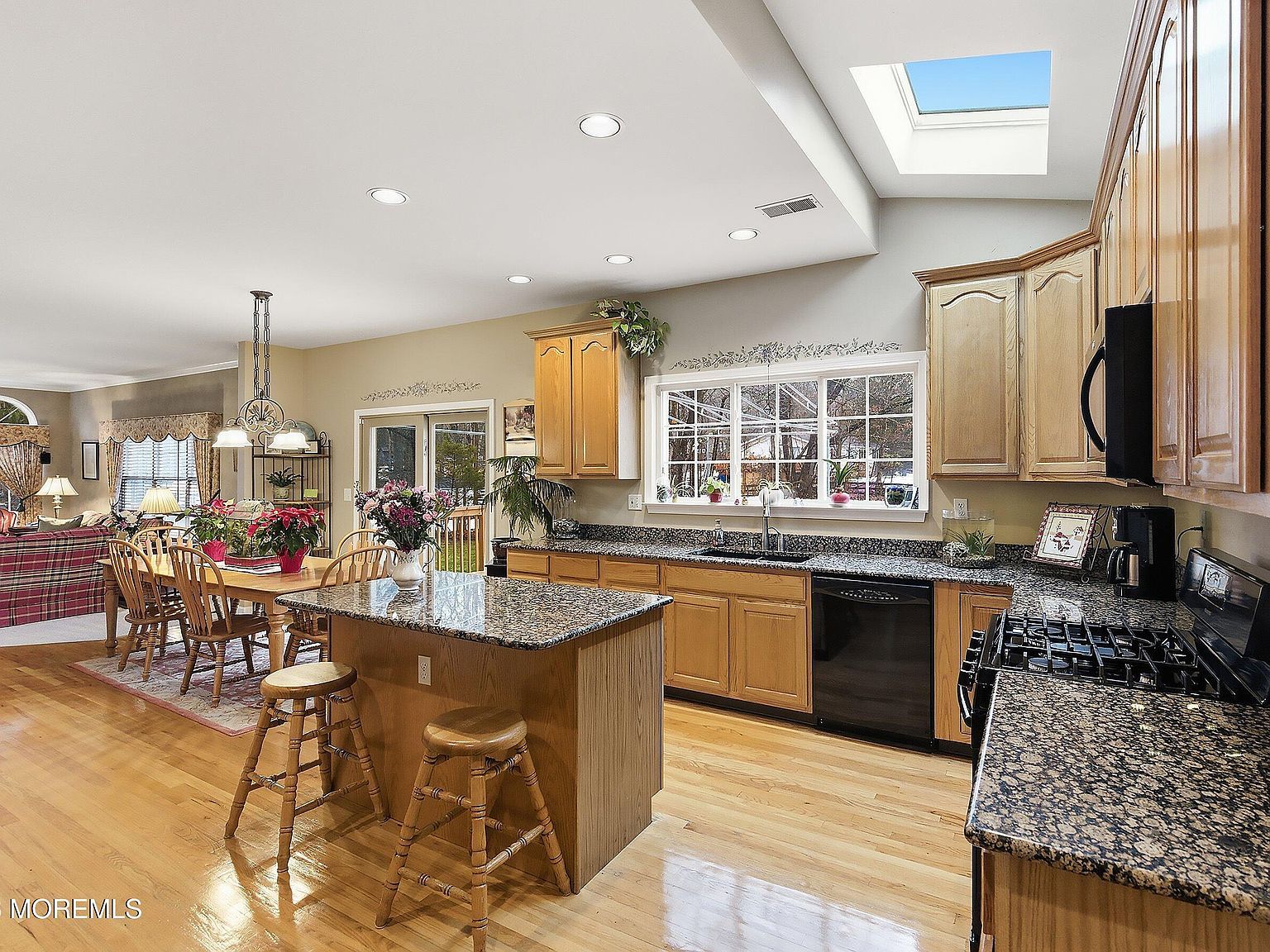 433 Meadowood Rd Jackson, NJ 08527 | Single Family