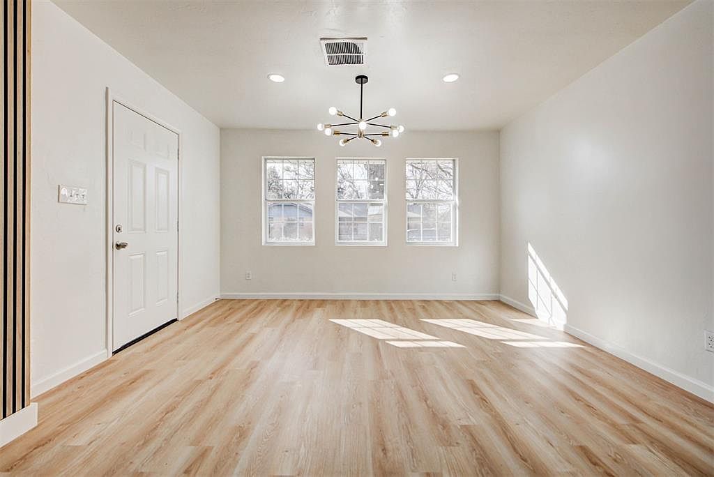 1627 Cruce St Norman, OK 73069  | Single Family