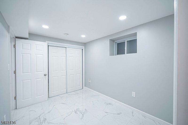 162 Glenwood Ave APT 3 Jersey City, NJ 07306 | Multi Family