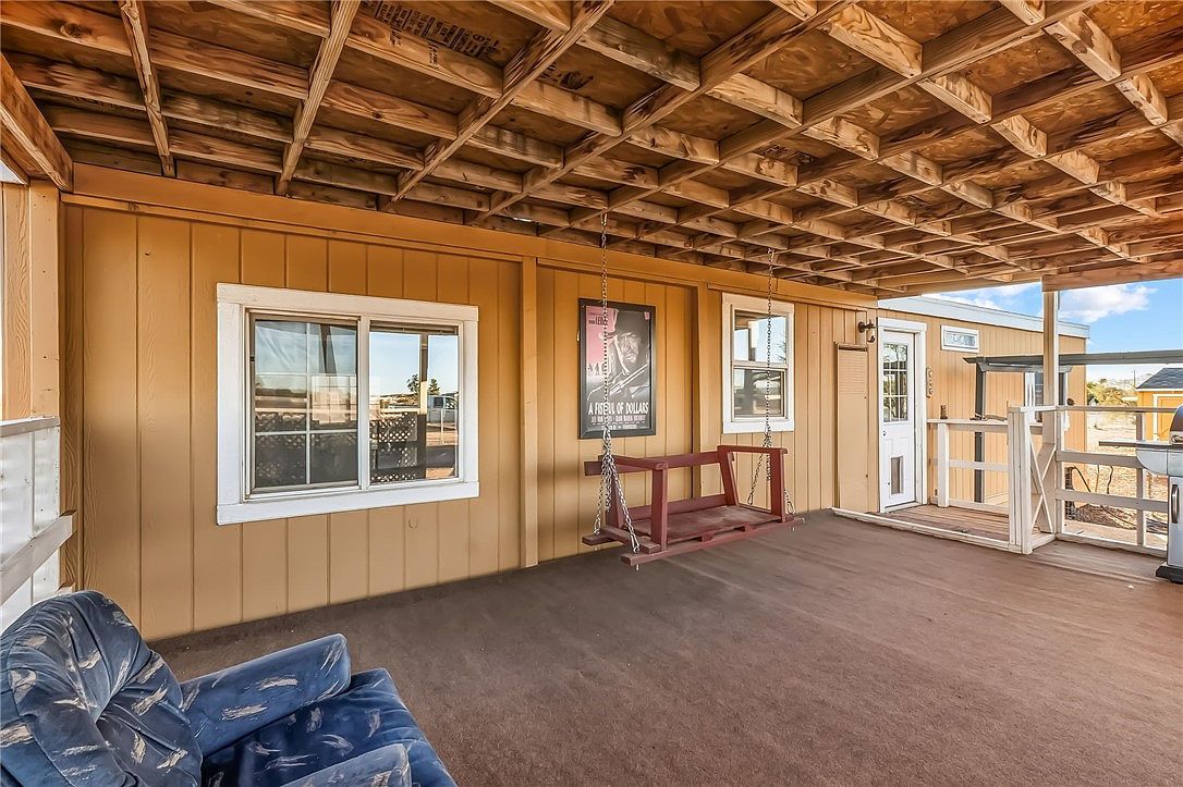 459 S Hano Rd Golden Valley, AZ 86413  | New build