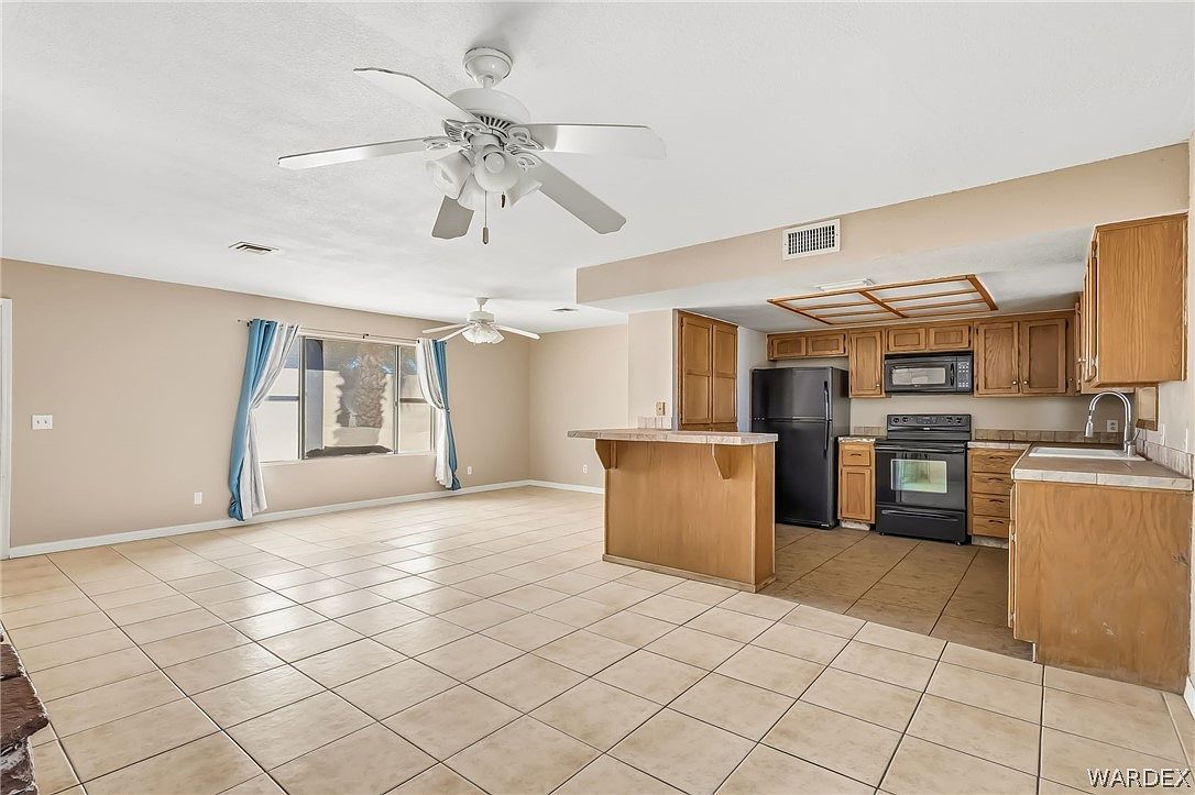 4275 S Mountain Meadow Way Fort Mohave, AZ 86426 | Single Family